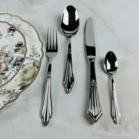 Набор столовых приборов
