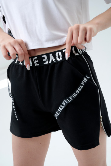 Шорты женские