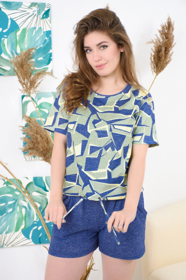 Костюм женский