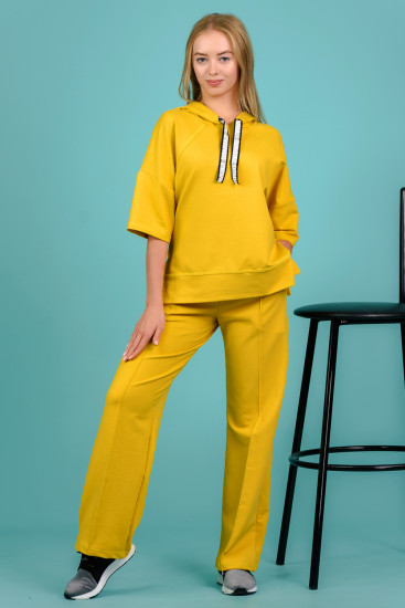 Костюм женский