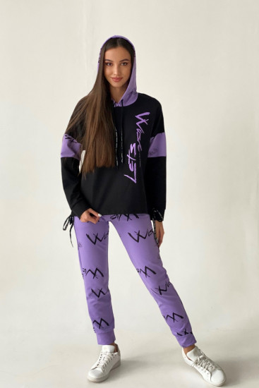 Костюм женский