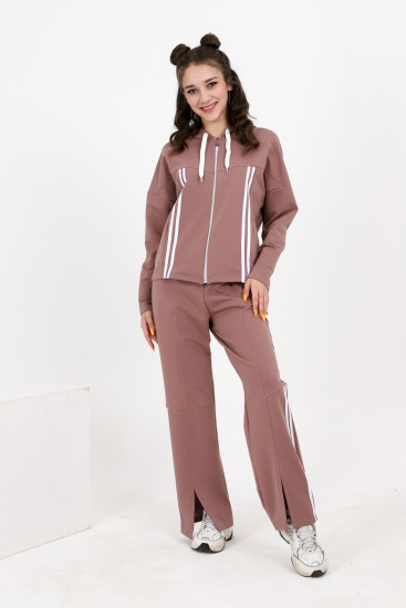 Костюм женский