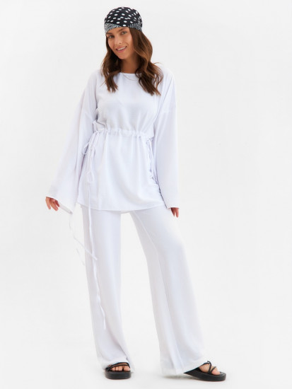 Костюм женский