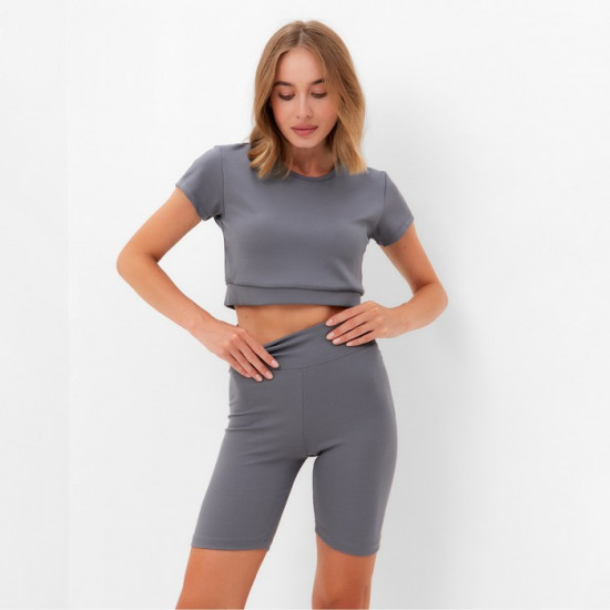 Костюм женский