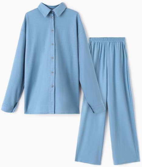 Костюм женский