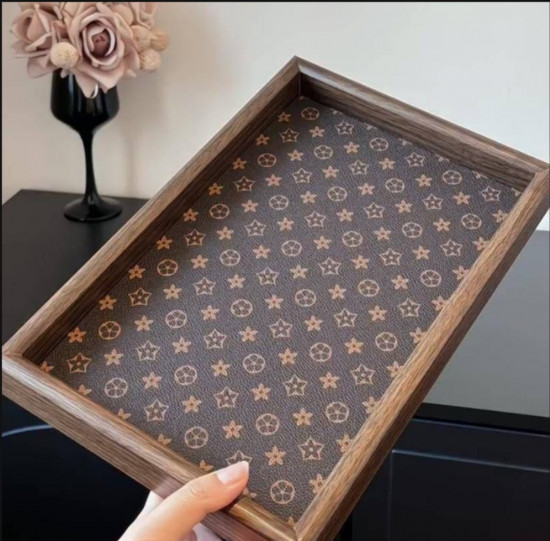 Винтажный деревянный поднос