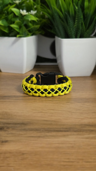 Браслет из паракорда