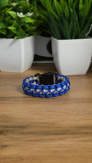 Браслет из паракорда