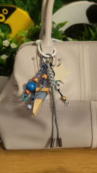Брелок-обвес на сумку