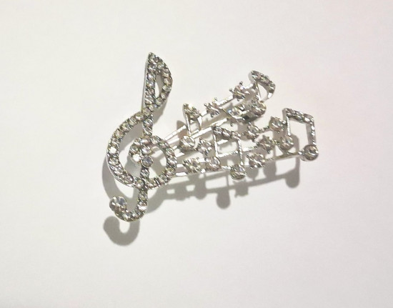 Брошь «Скрипичный ключ с нотами»