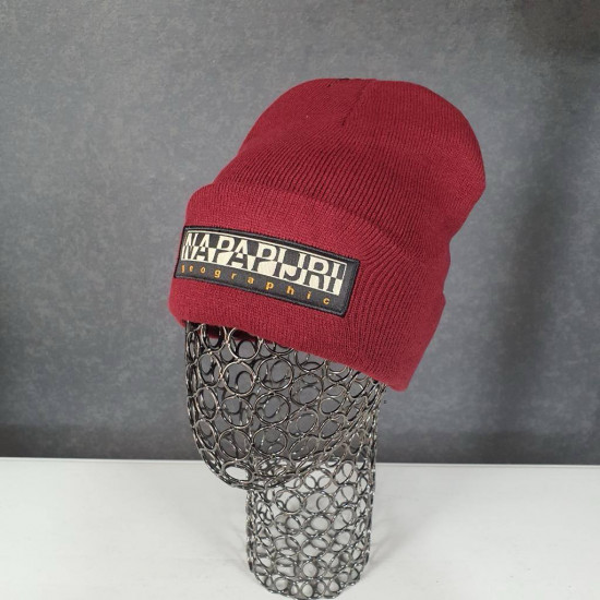 Шапка однотонная с отворотом, двойная вязка