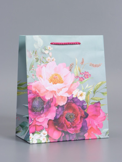 Пакет подарочный «Цветочный комплимент»