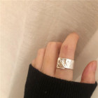 серебряный