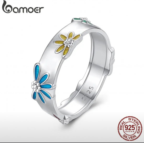 Серебряное кольцо «Ромашки»