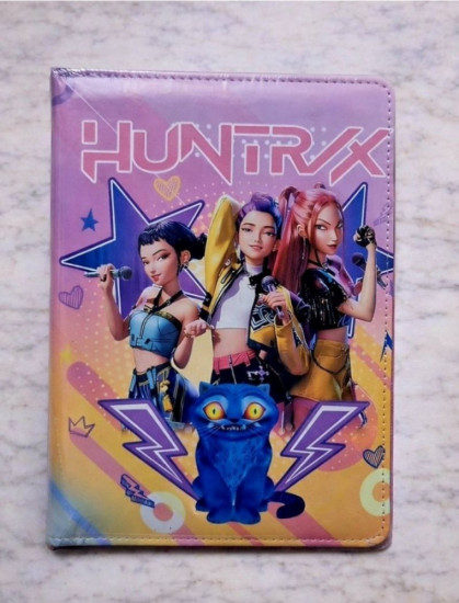 Блокнот «К-рор Huntrix»