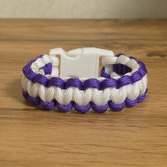 Браслет из паракорда