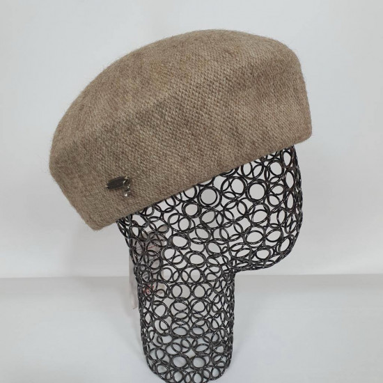 Берет женский