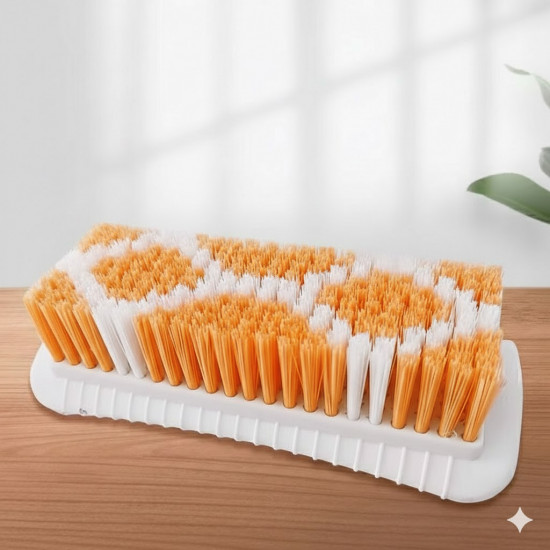 Щетка для стирки и чистки одежды и ковров с плотной гибкой щетиной