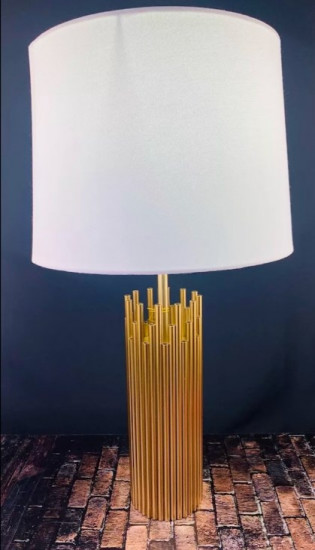 Лампа настольная