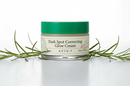 Крем для лица осветляющий «Dark Spot Correcting Glow Cream»