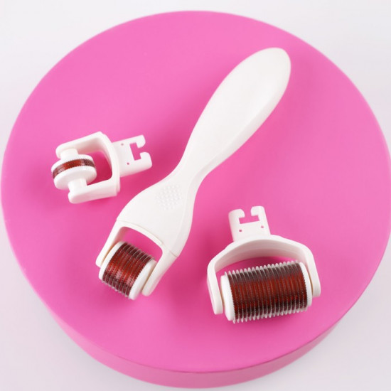 Массажер-мезороллер со сменными насадками