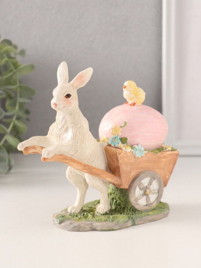 Фигурка «Кролик везёт тележку с цыплёнком и пасхальным яйцом»