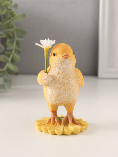 Фигурка «Цыплёнок с ромашкой»