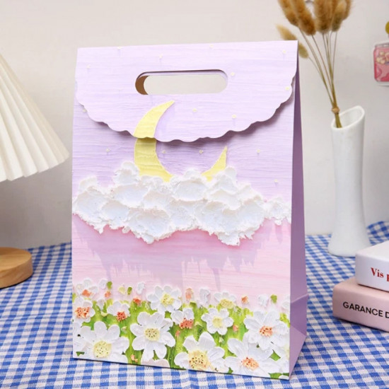 Подарочный картонный пакет с 3D-эффектом «Луна»