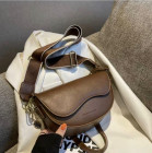 коричневый