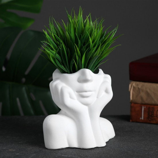 Фигурное кашпо для цветов «Майя»