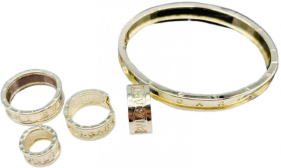 Комплект из бижутерного сплава без вставок