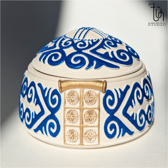 Ароматическая свеча «Юрта: небесный сапфир»