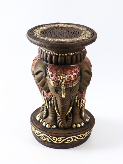 Колонна декоративная «Три слона»