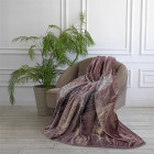 коричневый