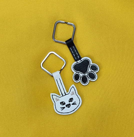 Набор парных брелоков «Котолапка и кошечка»