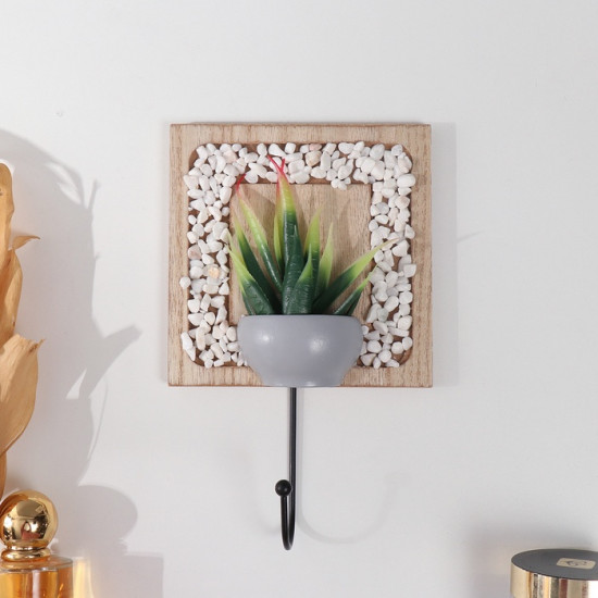 Настенный крючок декоративный «Кактус в горшочке»