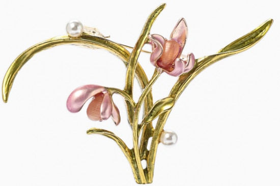 Брошь «Цветы Ирисы с жемчугом»