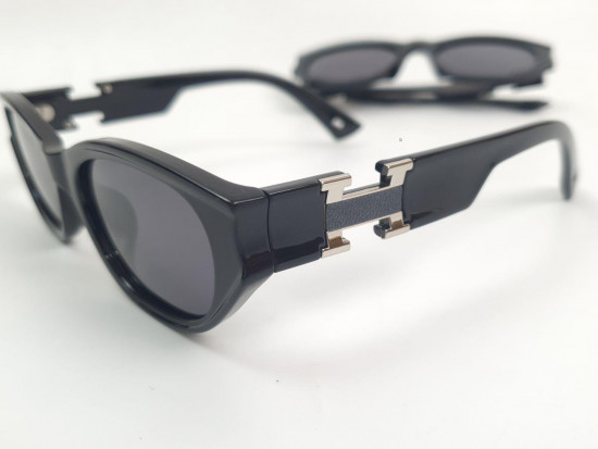 Очки солнцезащитные женские