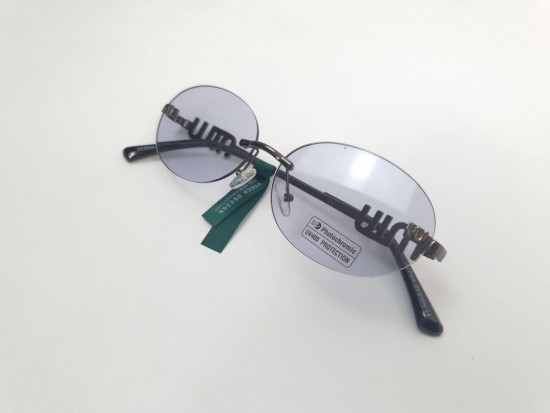 Очки солнцезащитные