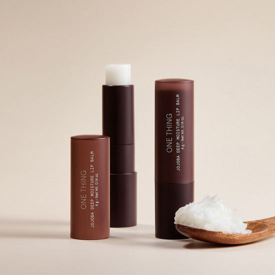 Бальзам для губ «Jojoba deep moisture lip balm»