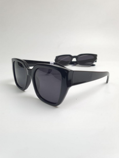 Очки солнцезащитные женские