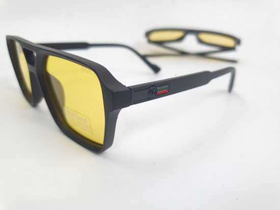 Очки солнцезащитные мужские