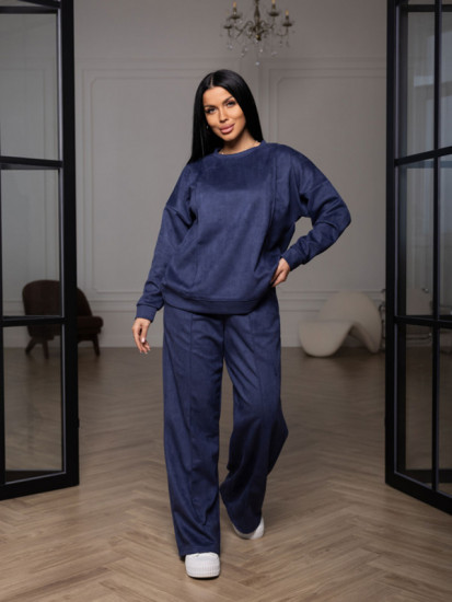 Костюм женский