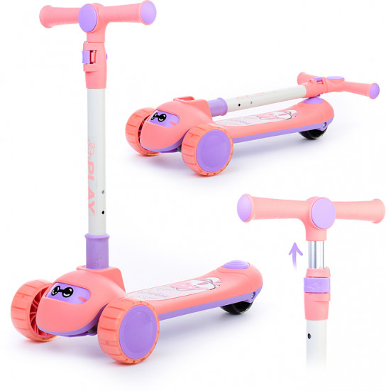 Самокат трёхколёсный