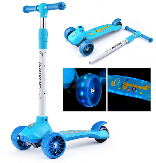 Самокат трёхколёсный