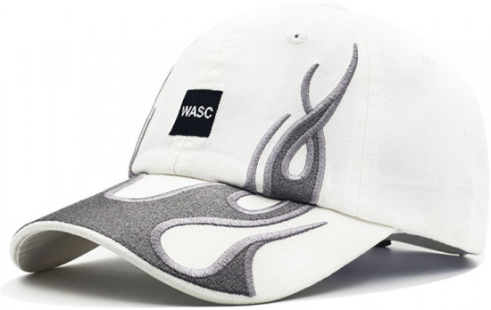 Бейсболка с вышивкой пламени