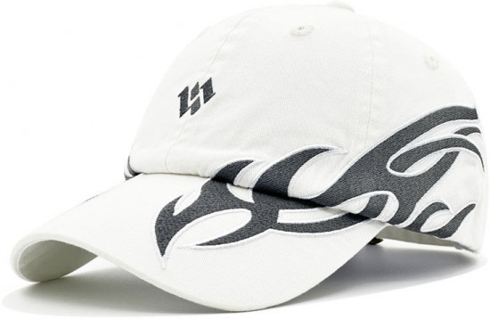 Бейсболка с вышивкой пламени «Street Style»