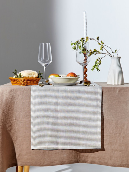 Дорожка на стол «Straightforward» 