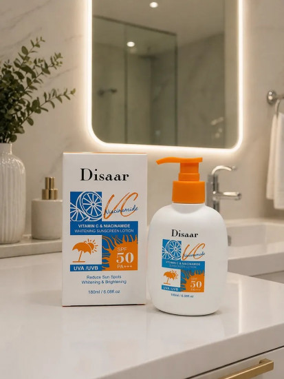 Солнцезащитный осветляющий лосьон  Vitamin C & Niacinamide Sunscreen Lotion Spf 50+, 180 мл