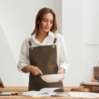 коричневый